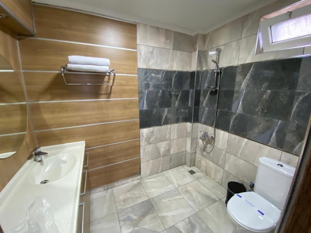New Hotel Σαμψούντα Εξωτερικό φωτογραφία